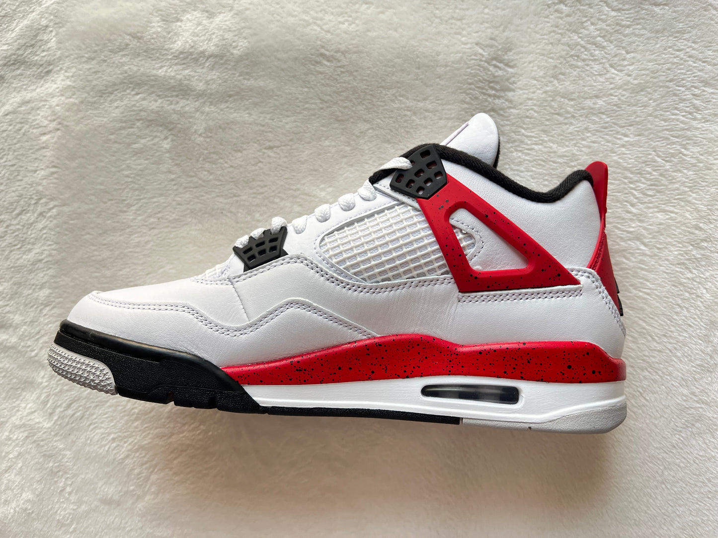 Air Jordan Retro 4 “Red Cement”