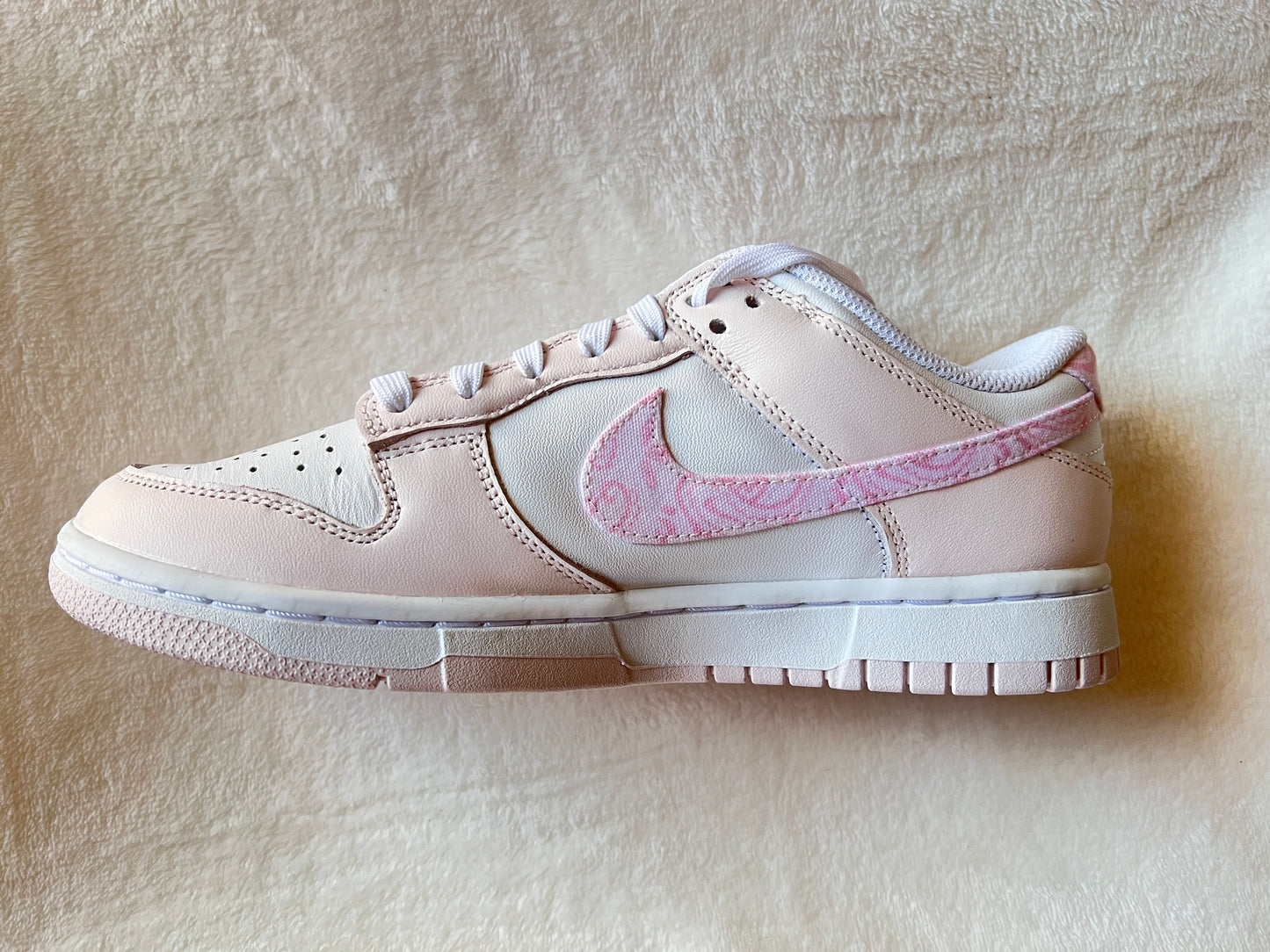 Nike Dunk Low Essential “Pink Paisley”